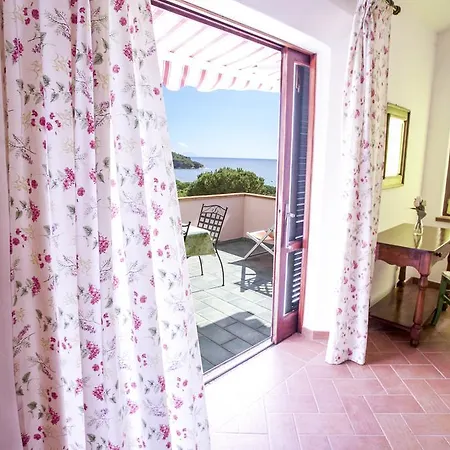 Apartment Morcone - Goelba