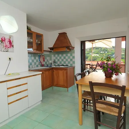 Apartment Morcone - Goelba