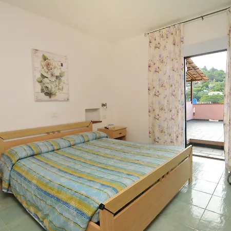 Apartment Morcone - Goelba *