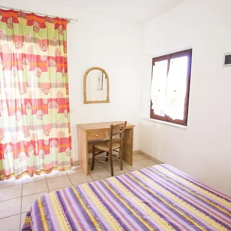 Apartment Morcone - Goelba Moricone