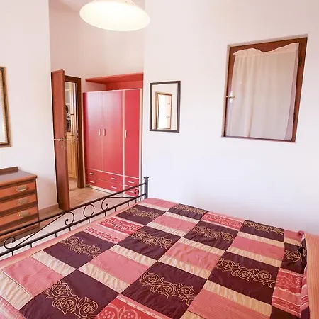 Morcone - Goelba アパート カポリーヴェリ